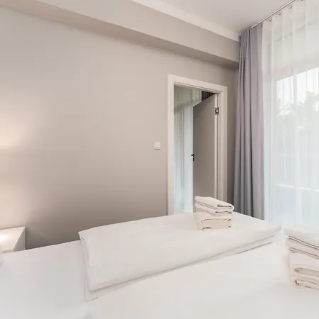 Baltic Park Iiib Z Basenem Letnim By Holidaysun * Sianożęty