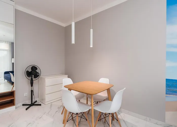 Lägenhet Baltic Park Iiib Z Basenem Letnim By Holidaysun *